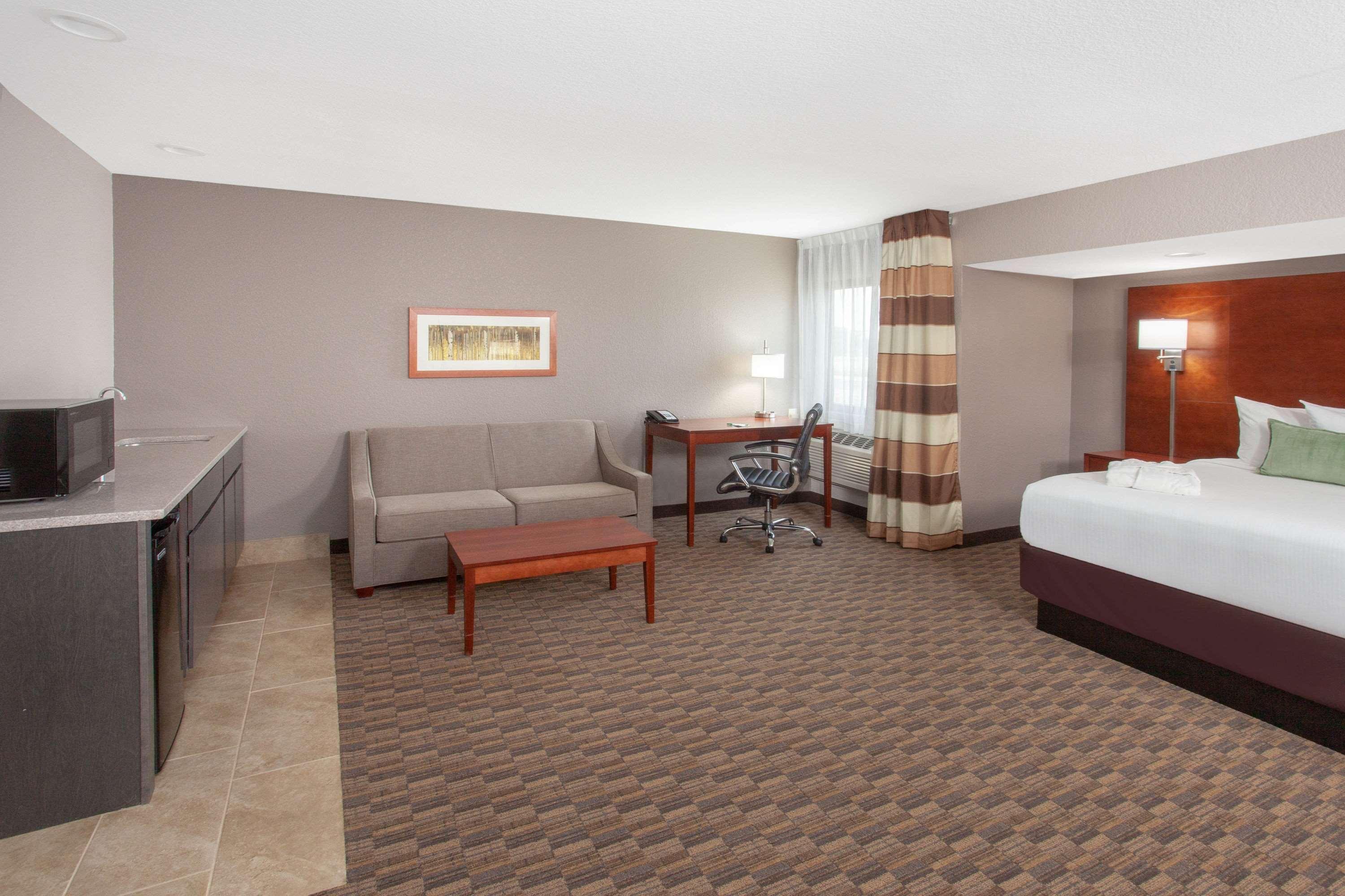 Wyndham Garden Fort Wayne Eksteriør bilde