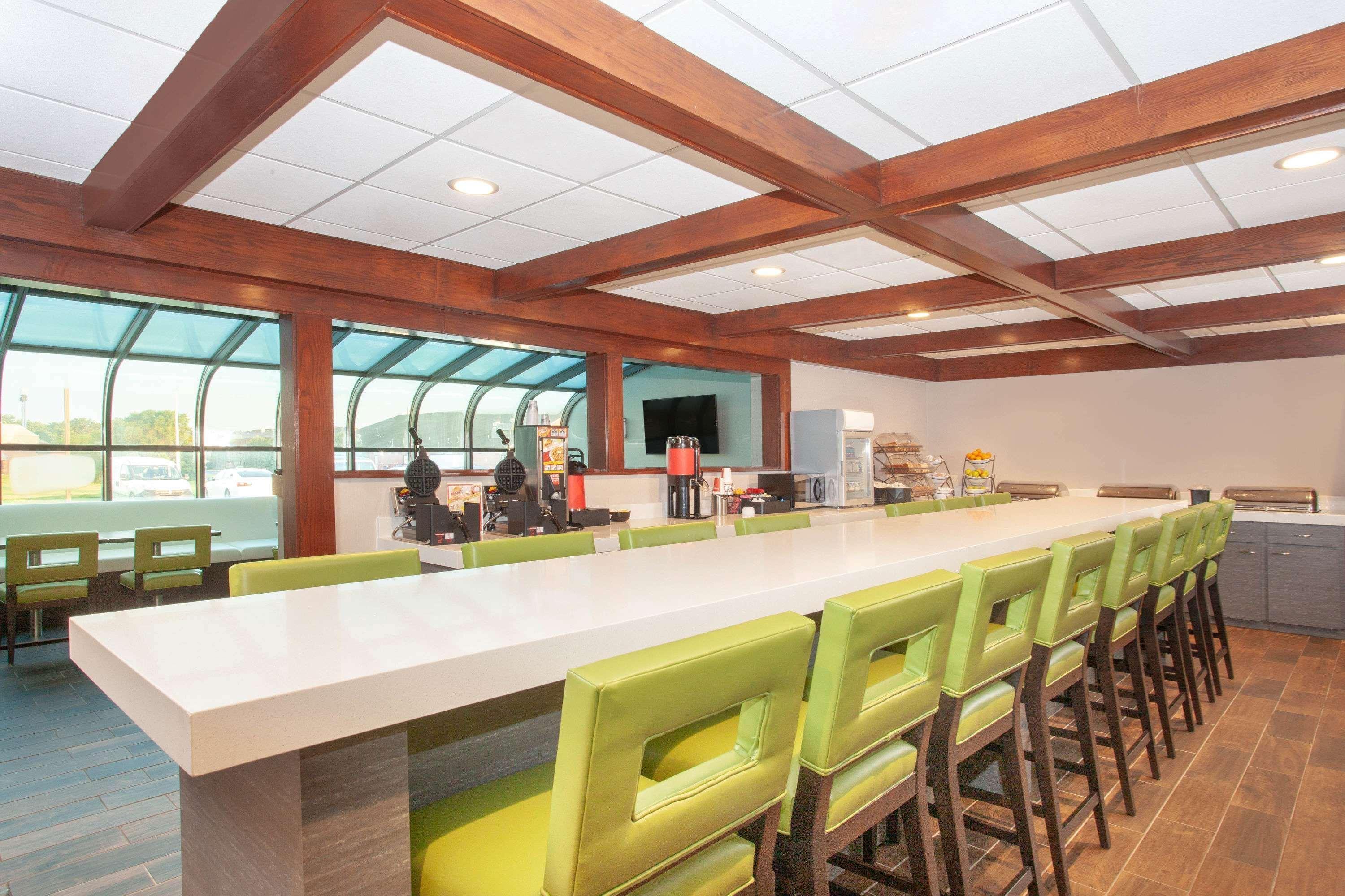 Wyndham Garden Fort Wayne Eksteriør bilde
