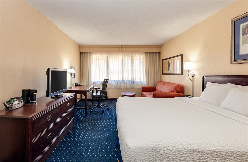 Wyndham Garden Fort Wayne Hotell Eksteriør bilde